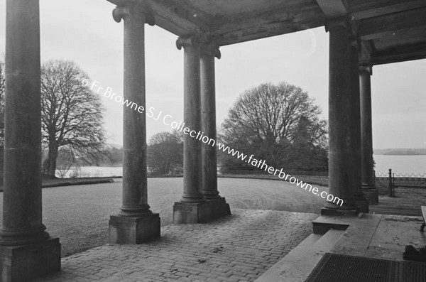 ROCKINGHAM HOUSE   PORCH